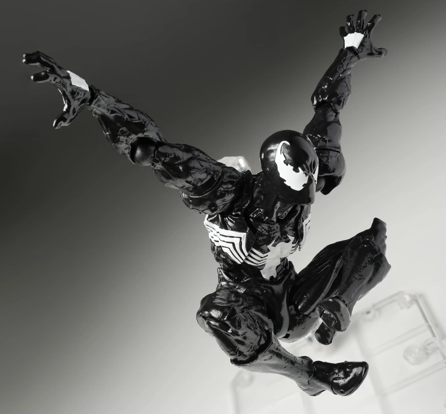 mess toys Symbiote Spider Revoltech Spidy Symbiote 3.0 Scale Action Figure kaiyodo Figurine Model Toys Gifts - view 6