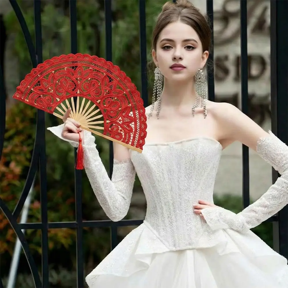 Lace Vintage Lace Hand Fan Tassel Pendant Hollow Ribs Embroidered Folding Fan 27cm Size Elegant Style Dance Handheld Fan