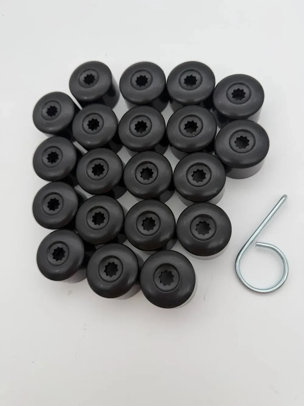 20Pcs Car Wheel Cover Hub Nut Bolt Covers Cap 17mm Auto Tyre Screws For Volkswagen Golf MK4 Exterior Protection Accessories