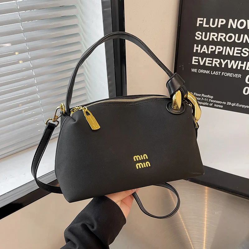 

Women's High-End Handheld Tote, 2025 Autumn New Trendy Versatile Shoulder Bag, Minimalist Casual Crossbody Purse for Work