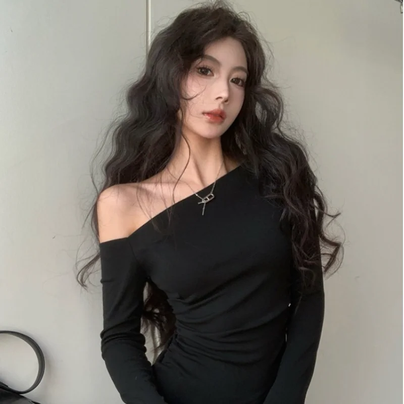 Black Spicy Girl Shoulder Bared Long Sleeve T Shirt Women's Spring Irregular Slim Fit Short Base Shirt Top Trendy Polyester