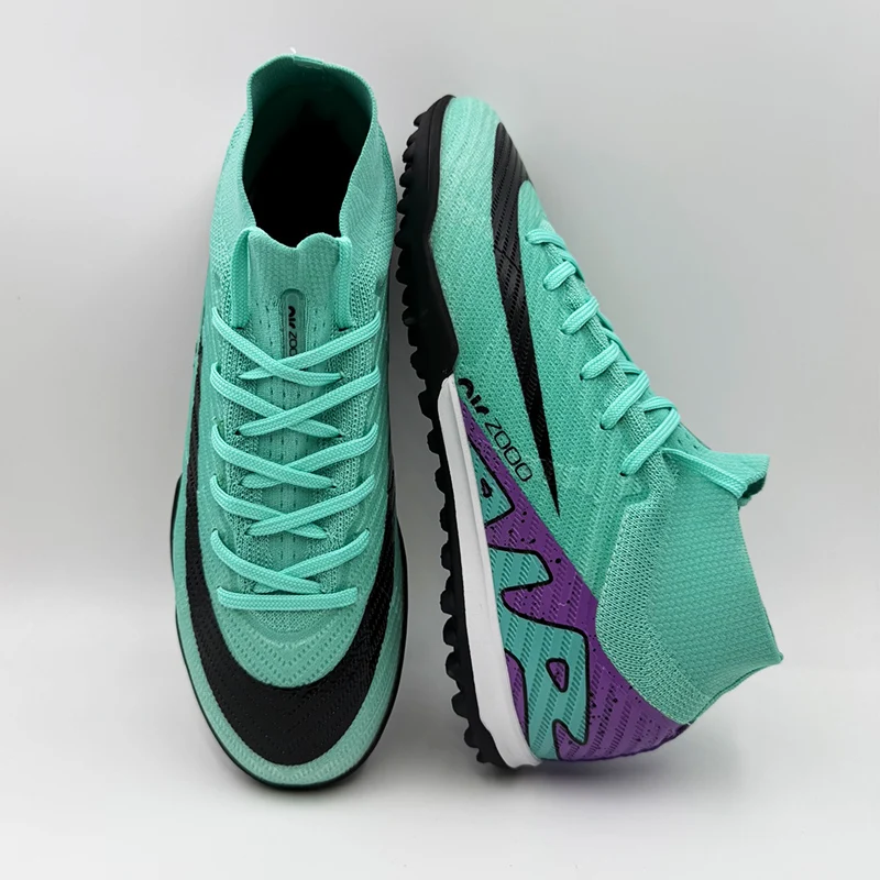 

New Men‘s Football Shoes Original Futsal Training Football Field Boots Indoor Students Grass Non Slip Unisex Ultralight Sneaker