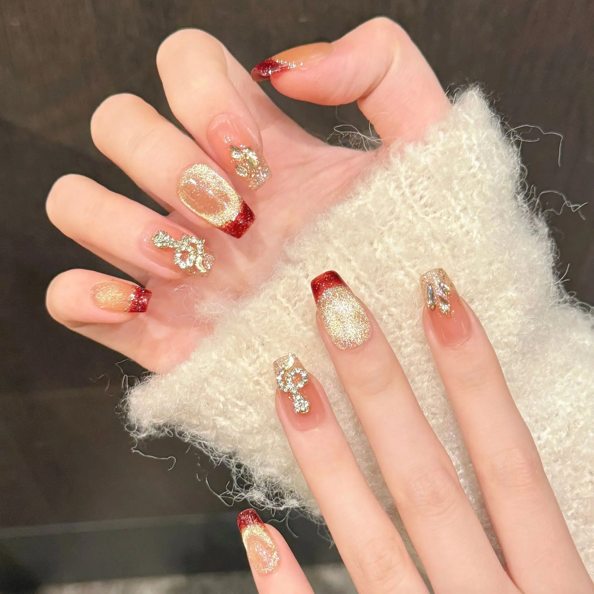 10 قطعة الصحافة اليدوية على الأظافر الأحمر الفرنسية ختم الأفعى مع تألق عين القط مسمار وهمية للنساء للإزالة يمكن ارتداؤها مسمار #3