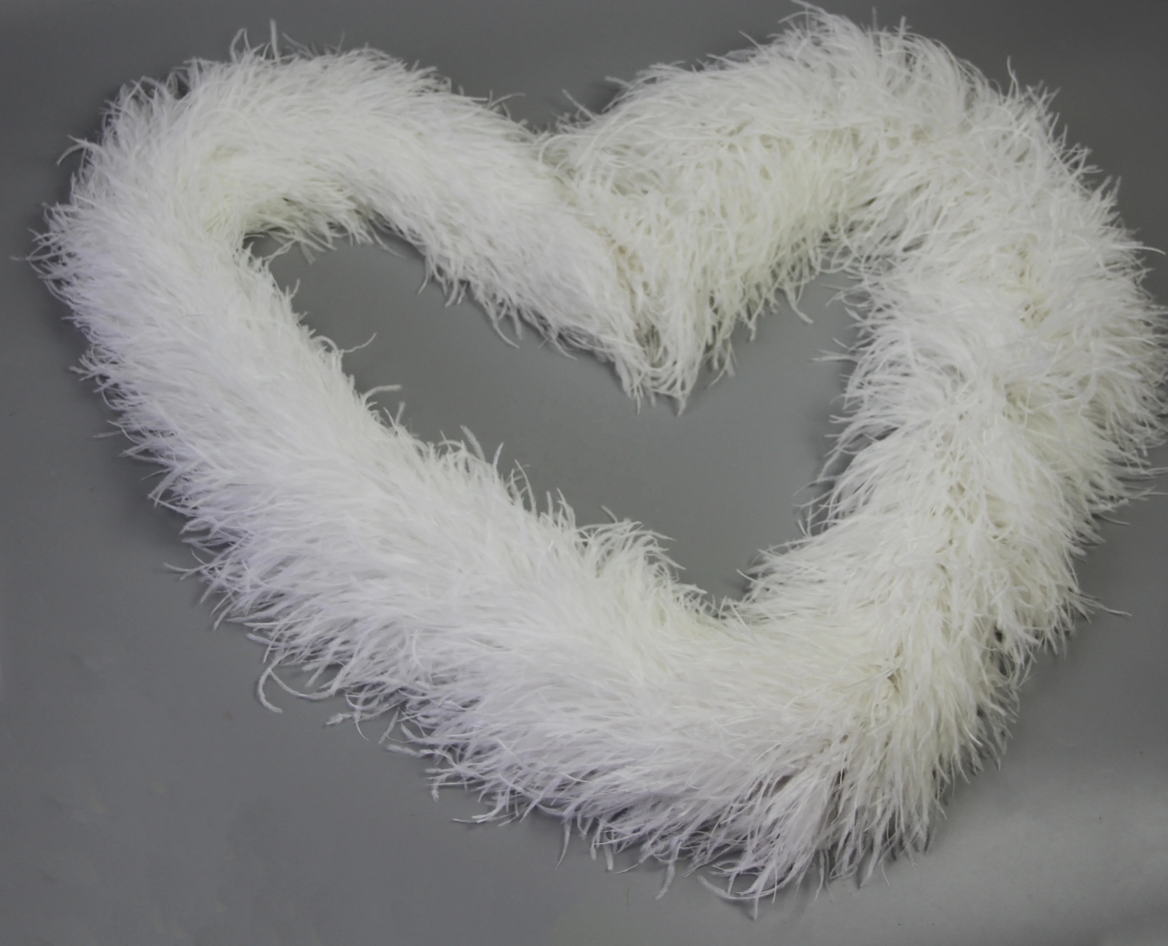 Wholesale Heavy Fluffy White Black 20Ply Feather Scarf Sexy Robe Trim Ostrich Feather Boa for Women Hand Bags Hat Dress Clothing