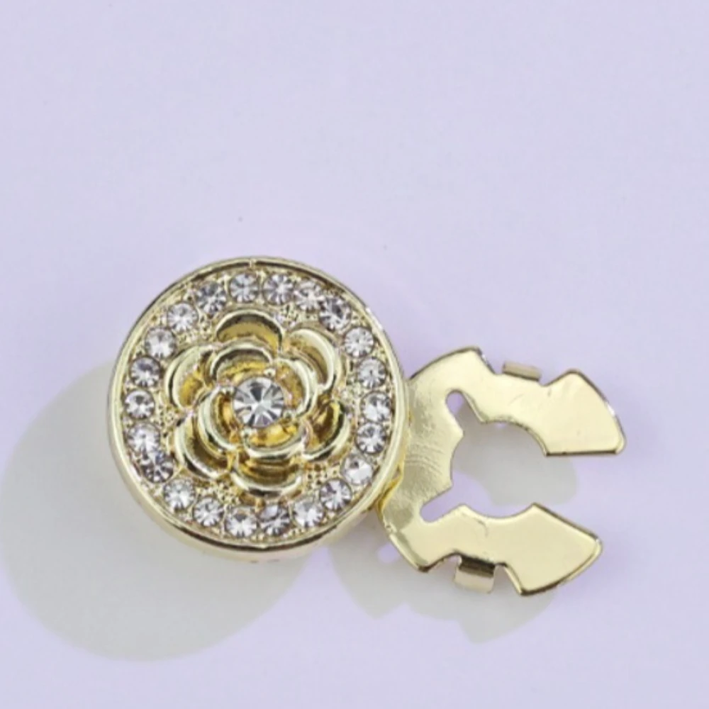 1PCS Best Selling New Rhinestone Rose Cufflinks  Button Covers Collar Fashion Accessories Cross Border Wholesale Elegant Style