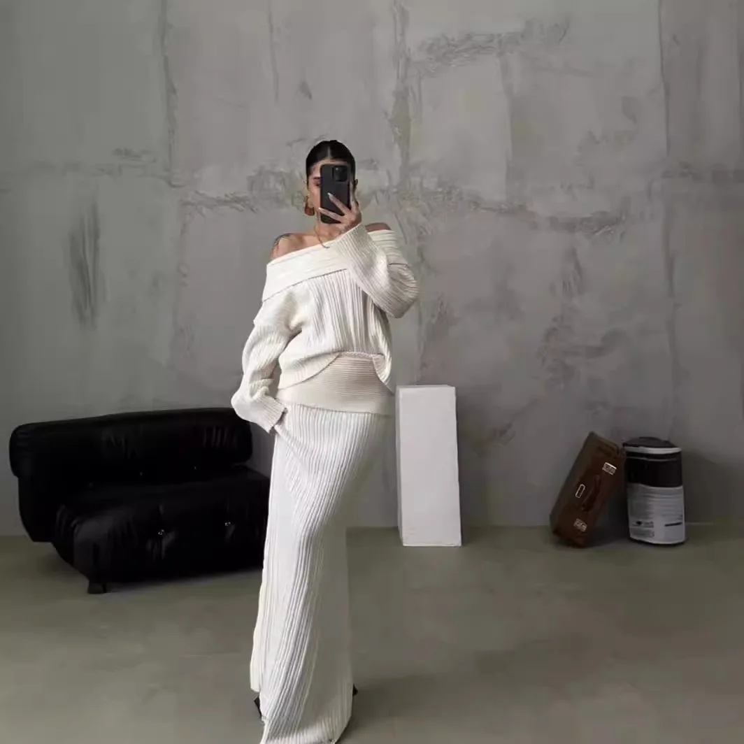 Pregnant Women's New Fashion One-word Shoulder Loose Solid Color Knitted Sweater Two-piece Set Long-sleeved Women's Clothing