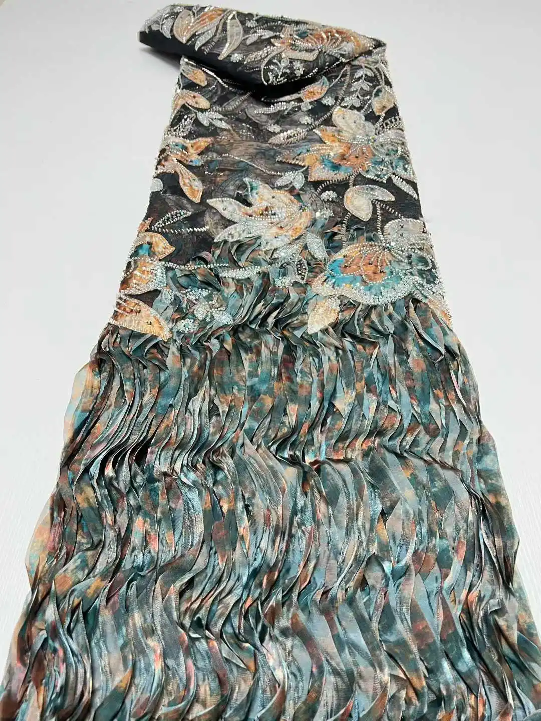 

French Beaded Sequins Lace Fabric 2025 High Quality Luxury Mesh Tulle 3D African Lace Fabric Nigerian Wedding Dress for Women