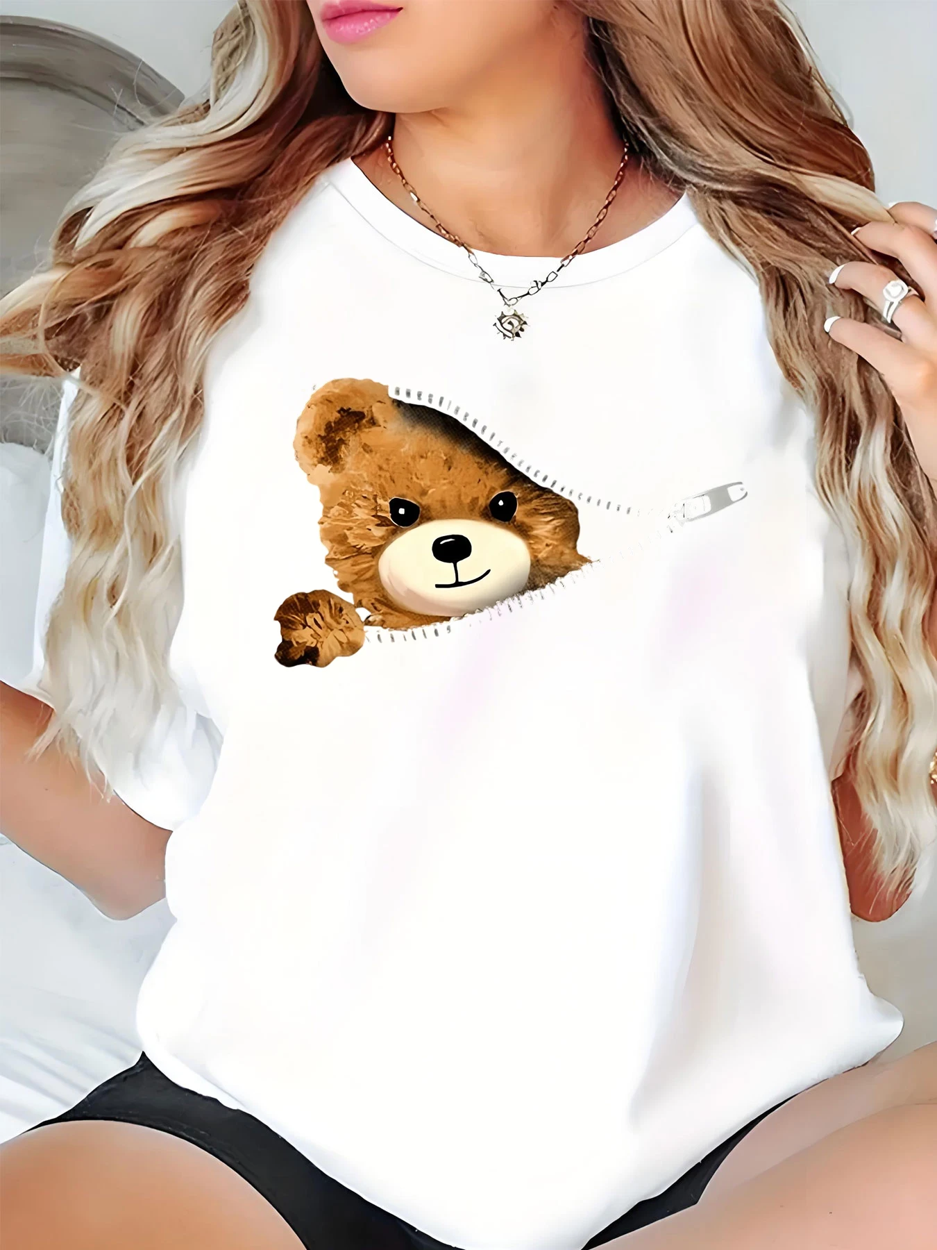 

Женская футболка с рождественским принтом плюшевого мишки