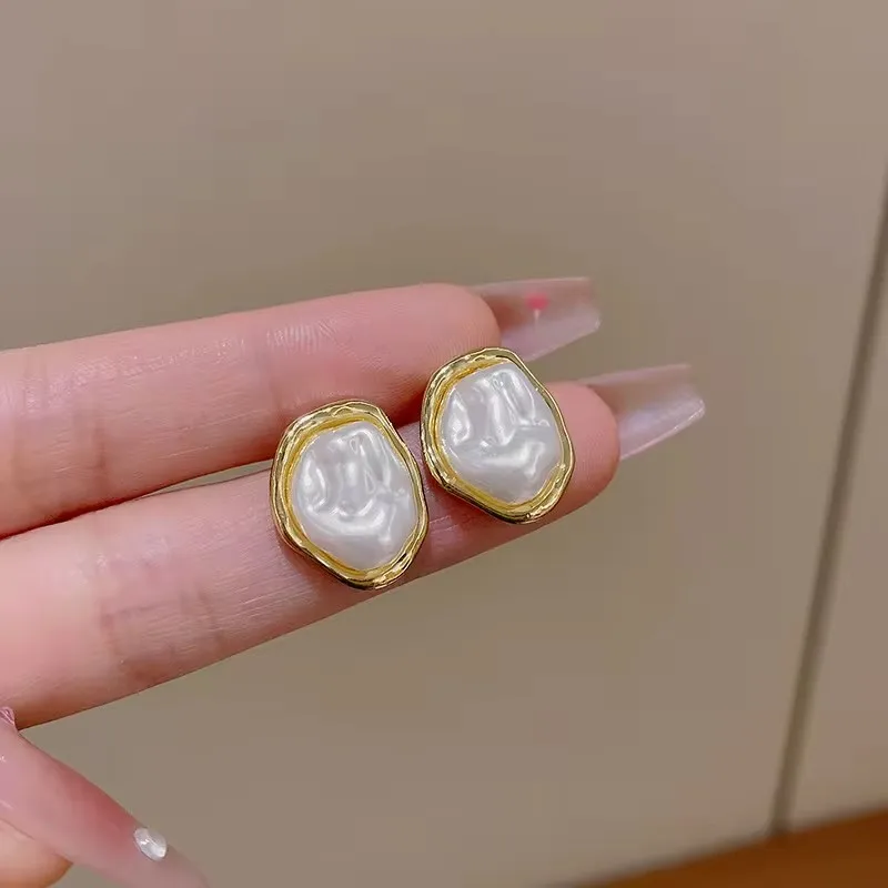 Trendy Neue Weiße Hängende Ohrringe für Frauen Transluzente Acryl Blume Baumeln Ohrringe Strass Imitation Perle Ohr Schmuck – Detail 37