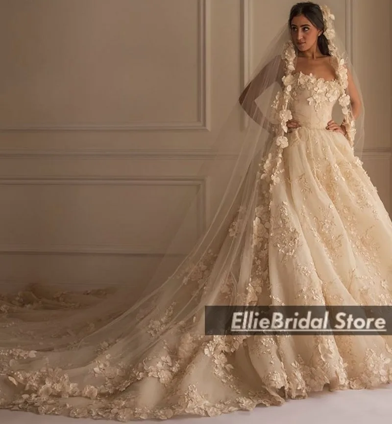 

Luxury Floral Wedding Dresses For Brides Strapless Applique Lace Dubai Bridal Gowns With Veil Vestido De Noiva 2025 Customized