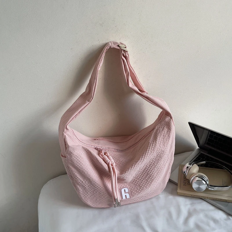 

Large Capacity Bag for Women2025New lightweight fabric shoulder bag, large-capacity commuter bag, crossbody dumpling bag for cla