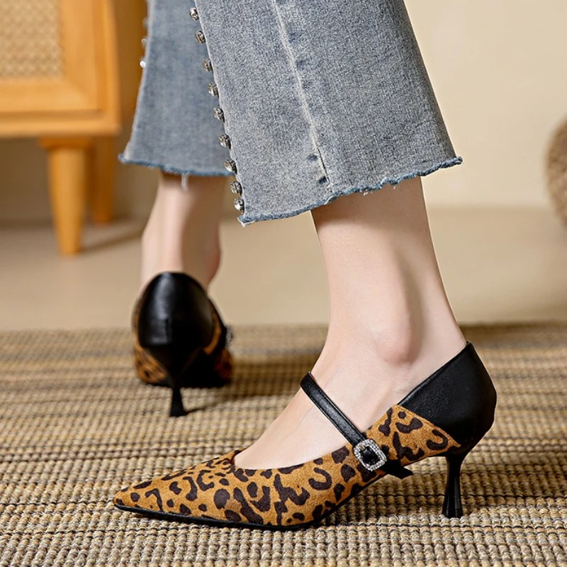 

Сексуальные женские туфли на каблуке с острым носком и леопардовым принтом, элегантные дизайнерские туфли-лодочки на тонком высоком каблуке, модельные туфли, модные туфли с пряжкой, неглубокие Zapatos De Mujer