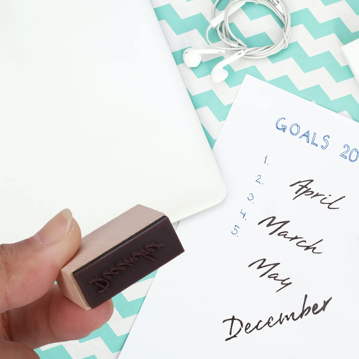 

1pc Wooden Stamps Set Premium Greeting Stamp For Scrapbooking Craft Diary Stationery Office Storage Box Included Alphabet