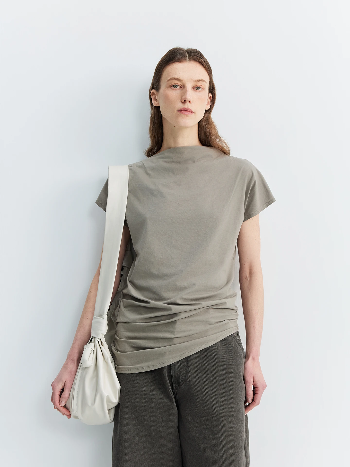 

WUUO Asymmetric One oulder ort Sve T-irt Cotton Silk Knitted Loose Fit Casual Top for Women Spring Season Faion