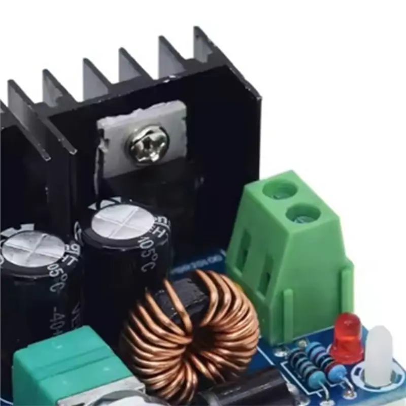 Daily XL4016E1 High-Power Adjustable Voltage DC-DC Step-Down Power Module, 8A Current Limitation Regulator Board