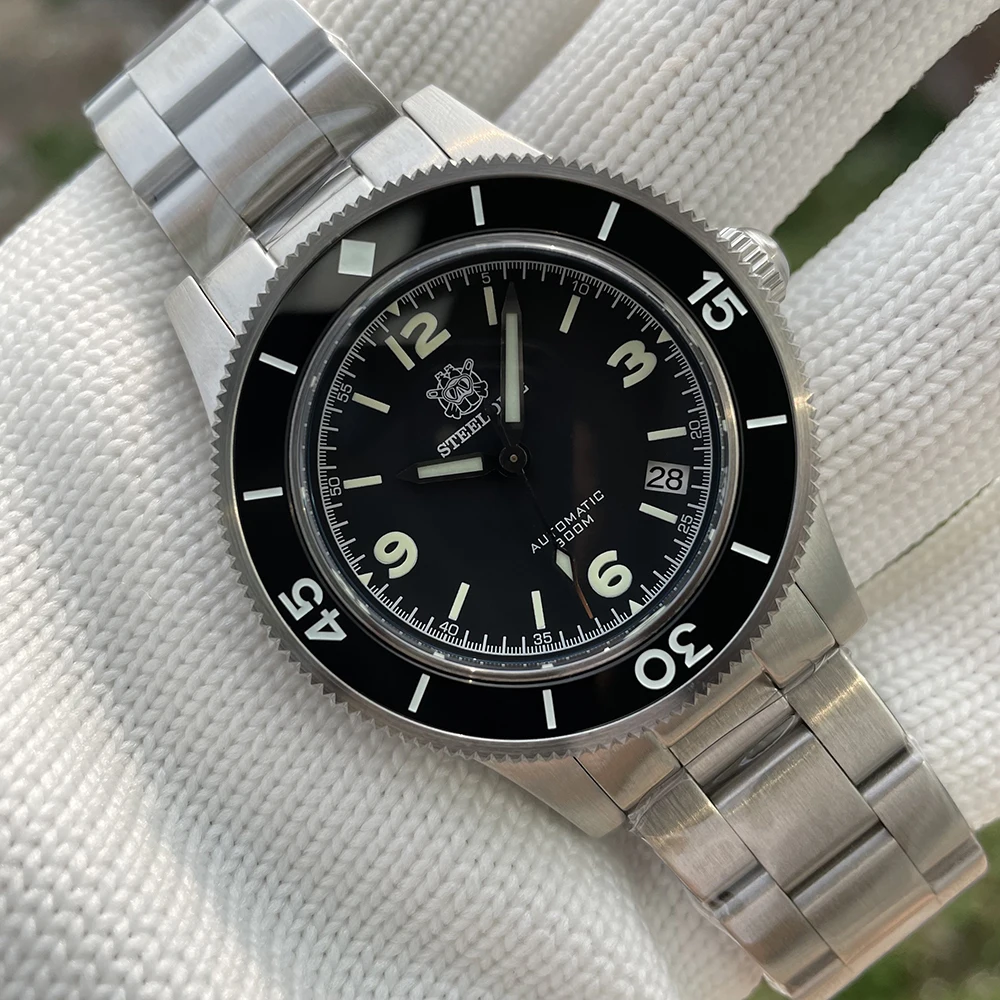 Steel dive brand sd1952 super leuchtende keramik lünette 41mm stahl gehäuse 300m wasserdichtes schwarzes zifferblatt nh35 automatische tauch uhr für männer