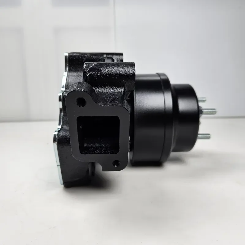 Mechanical Engine Parts FAW Generator Set Parts Water Pump High Quality Factory Price Truck Accessories
