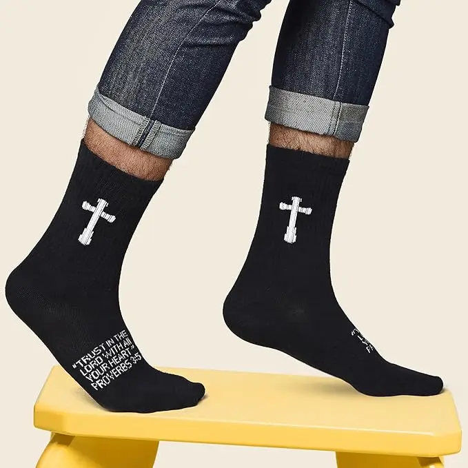 

Персонализированные мужские спортивные футбольные носки с захватом, вязаные, подходят для осенних спортивных мужских носков с крестом