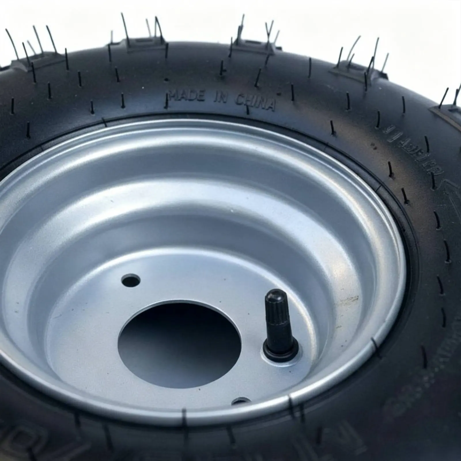 

145/70-6 All-Terrain Tire Flame Pattern Pattern 6 Inch ATV Tire and Wheel Vehicle Part for DIY Hobbyists