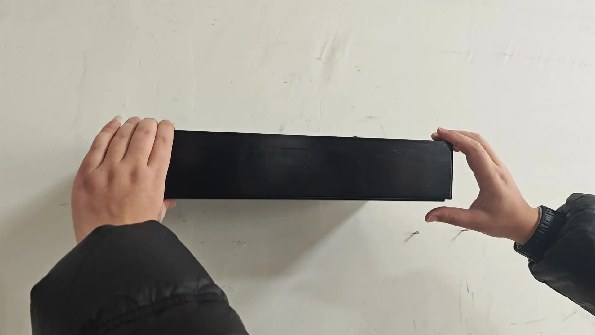 

Place Folding Shelves, Living Room Wooden Boards Hanging On The Wall, Non Perforated Partitions, Laminated Bookshelves