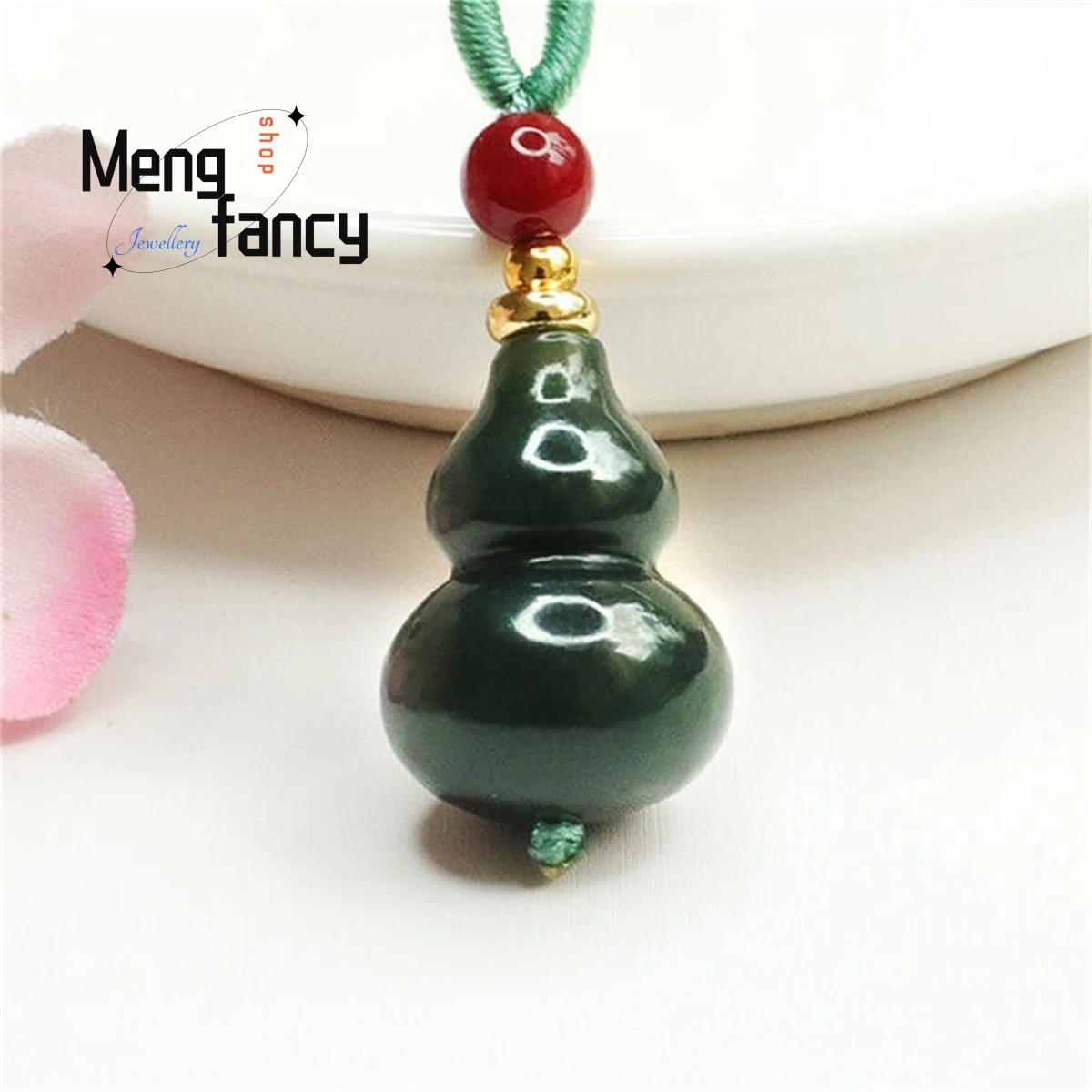 

Natural Hetian Green Jade Gourd Pendant Simple Generous Personality Vintage Men Women Fine Jewelry Charm Fashion Mascot Souvenir