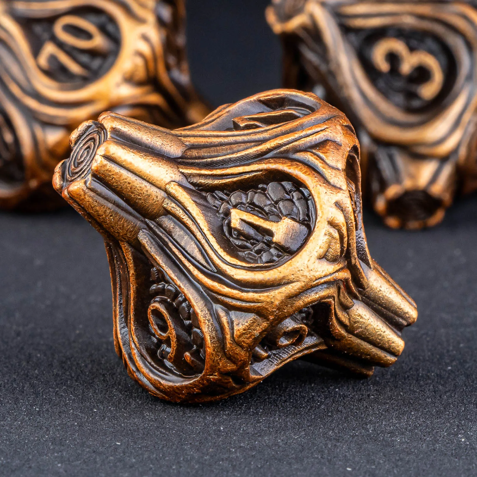 메탈 다이스 DND 세트 던전 앤 드래곤 RPG 롤플레잉 게임 폴리헤드럴 다이스 세트 D20 D12 D10 D8 D6 D4 {앤틱 골드}