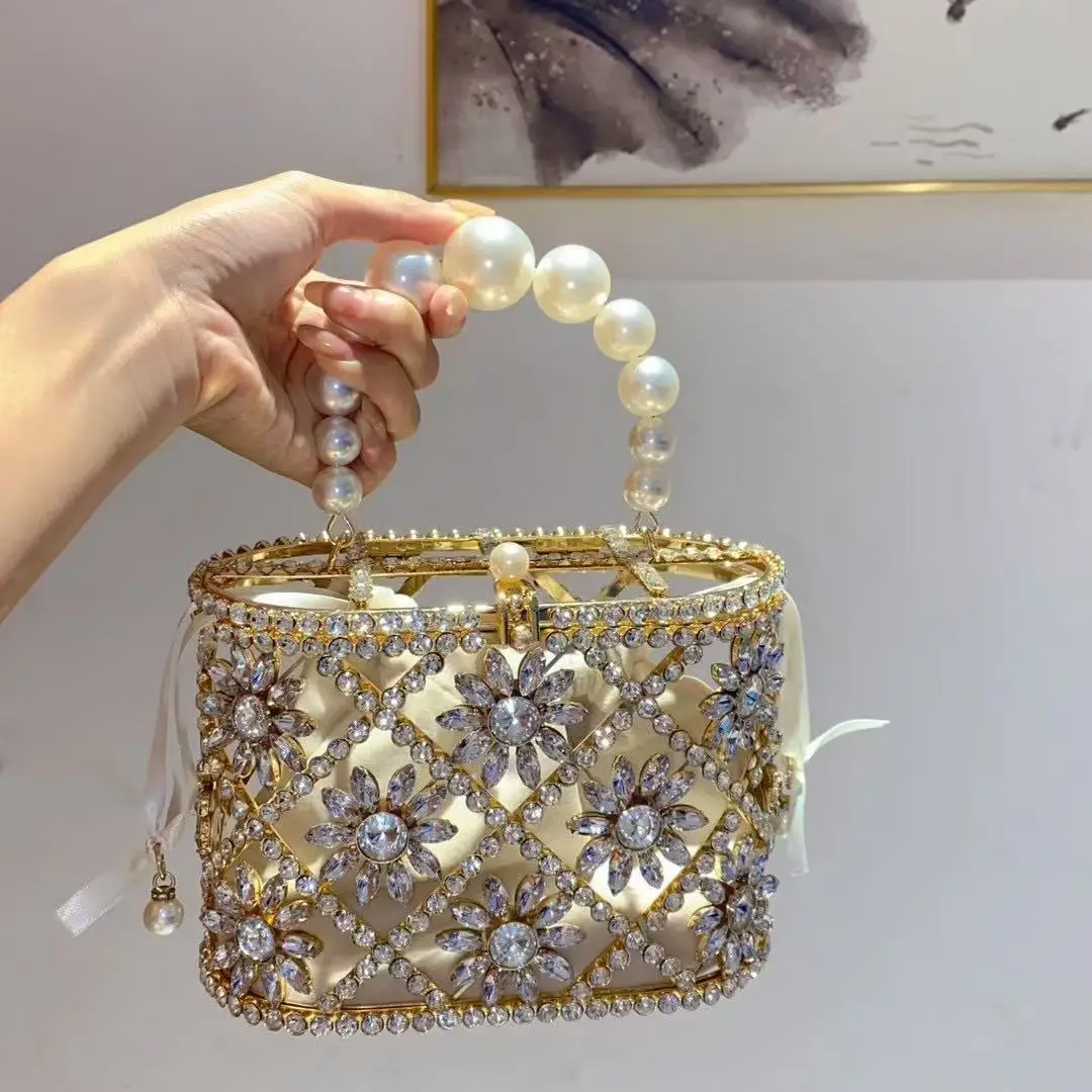 Luxury Hollow Out Metal Cage Bag Crystal Diamond Clutch Purse For Wedding Party Women Handbag Glitter Rhinestones Evening Bag