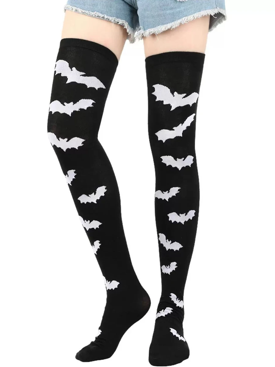 1 Pair Of Spring And Autumn Fashion Trend Holiday Role-playing Solid Color Bat Knee High Stockings