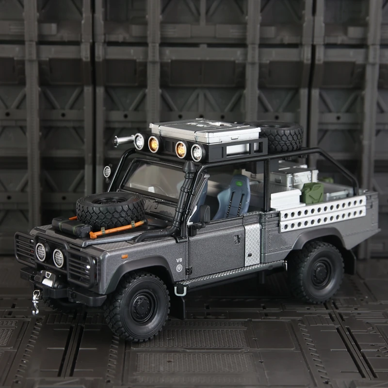 1:24 合金オフロード車モデルカー装飾品コレクション音響光学プルバック子供のおもちゃのドアを開くことができます