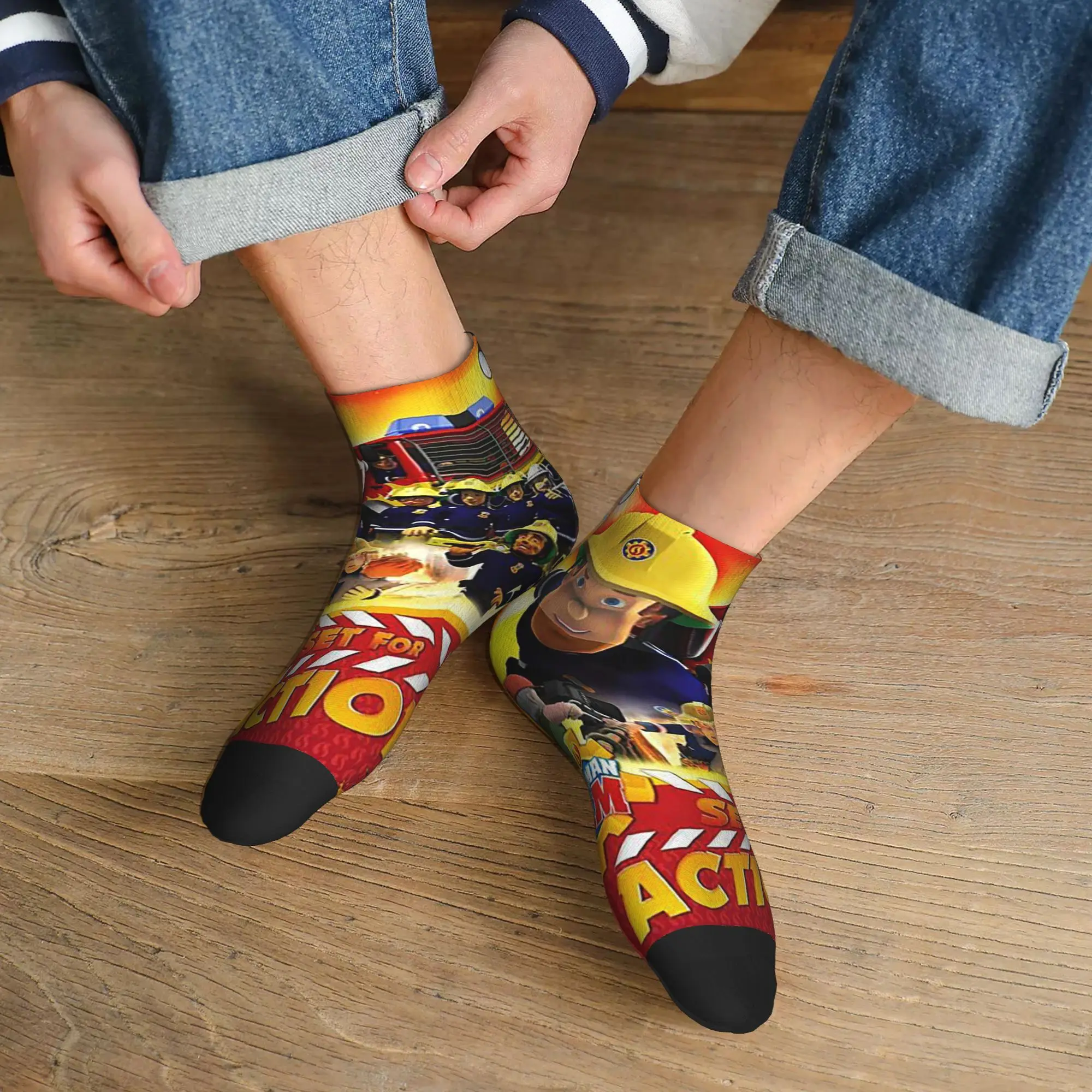 

Всесезонные носки пожарного Сэма с героями мультфильмов, Harajuku, спортивные носки средней длины, мягкие чулки в стиле хип-хоп для мужчин и женщин