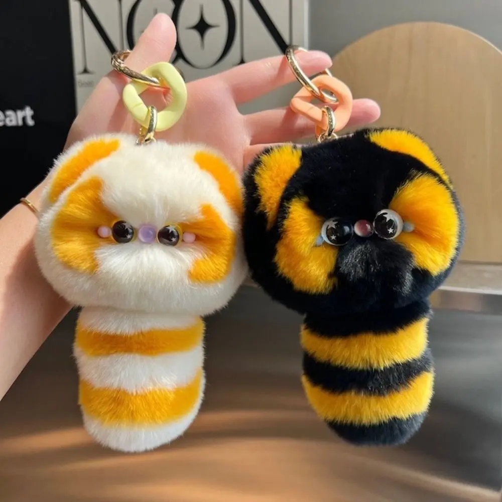 High Quality Cute Rabbit Fur Keychain Fur Pompon Cartoon Cat Kitten Doll Ring Fun Fluffy Car Key Pendant Kids Toys