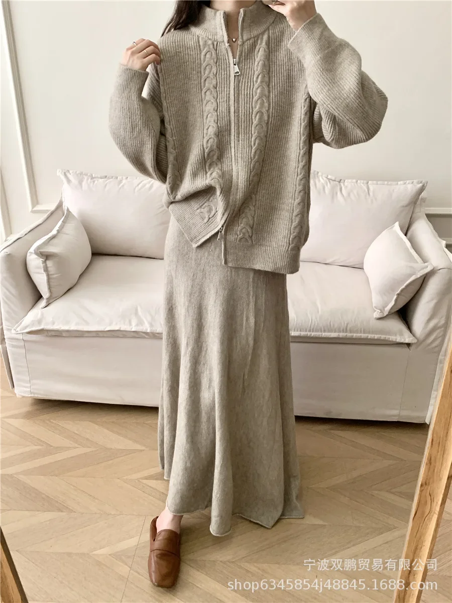 

Women's New Autumn and Winter Knitted Suit Zip-up Cardigan Sweater Top + Half Body Fishtail Long Skirt Casual Loose Knit Set