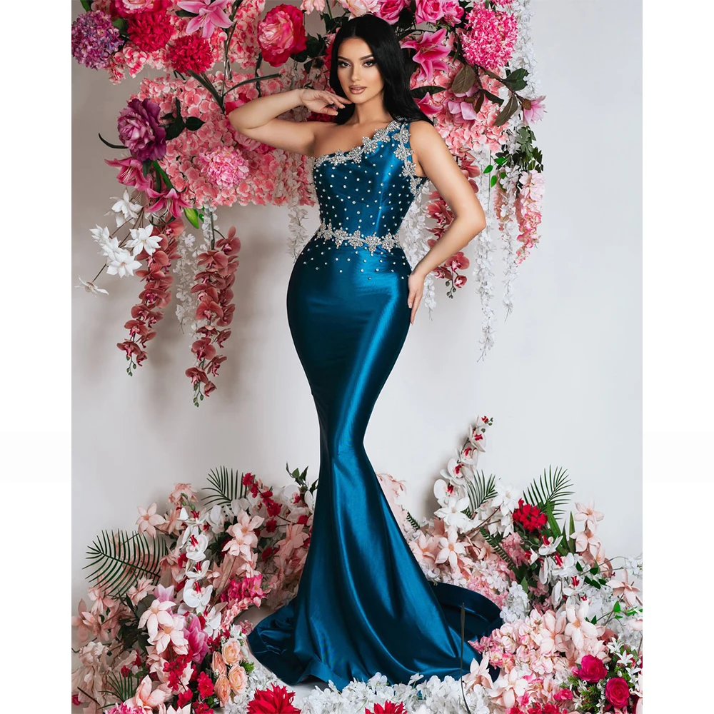 

Роскошное вечернее платье с кристаллами на одно плечо, атласные вечерние платья русалки для женщин, 2025 г., элегантные платья для выпускного вечера без рукавов