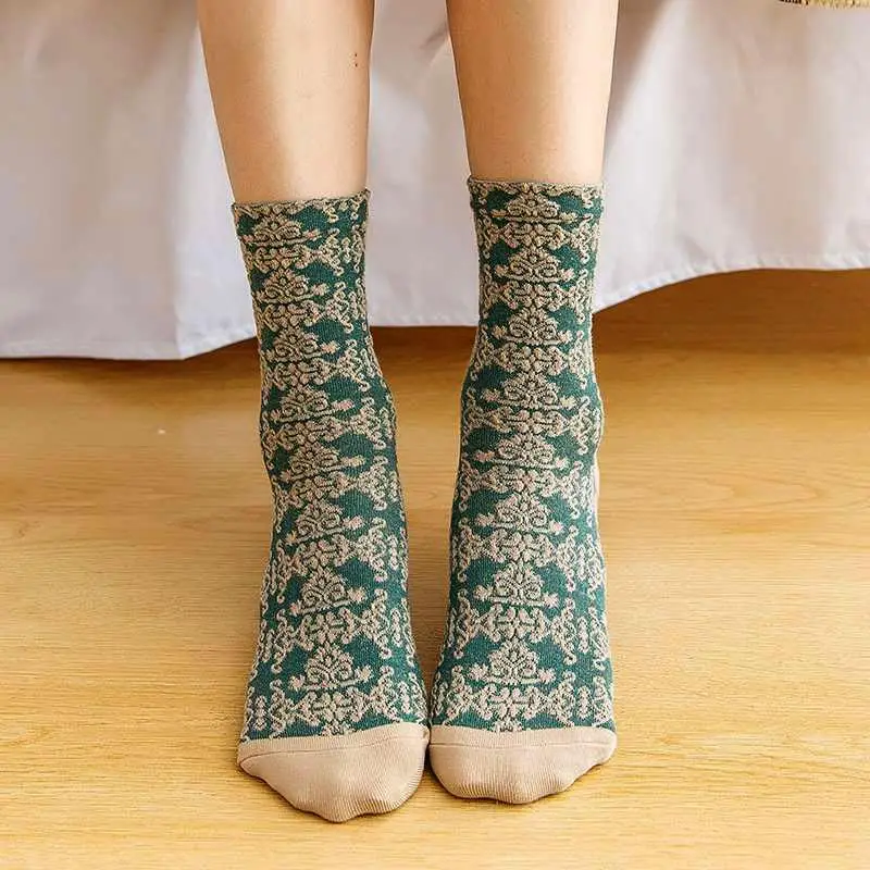 Lolita Socks Y2k Kawaii Cute Flower Socks Cotton Bohemian Winter Women calzini divertenti per ragazze Harajuku