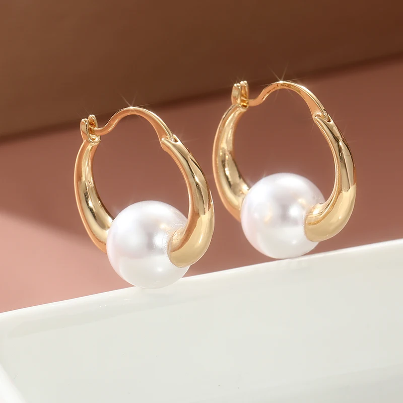 Retro-Ohrringe mit Imitationsperlen für Damen, einfache, klassische kleine Ohrclips, temperamentvolle Accessoires, Modeschmuck, Geschenk