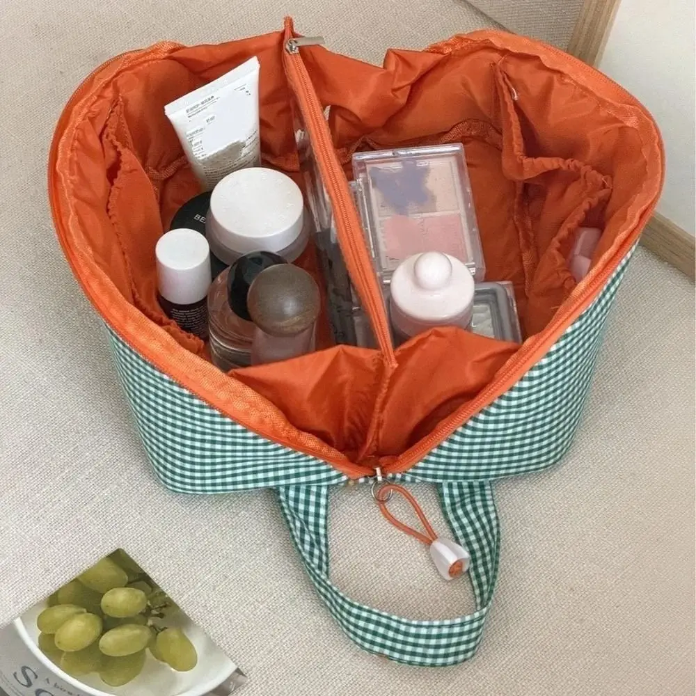 Pillow Shaped Travel Cosmetic Bag Large Capacity Multi-functional Makeup Organizer Bag Plaid Checkered Large Opening Makeup Bag
