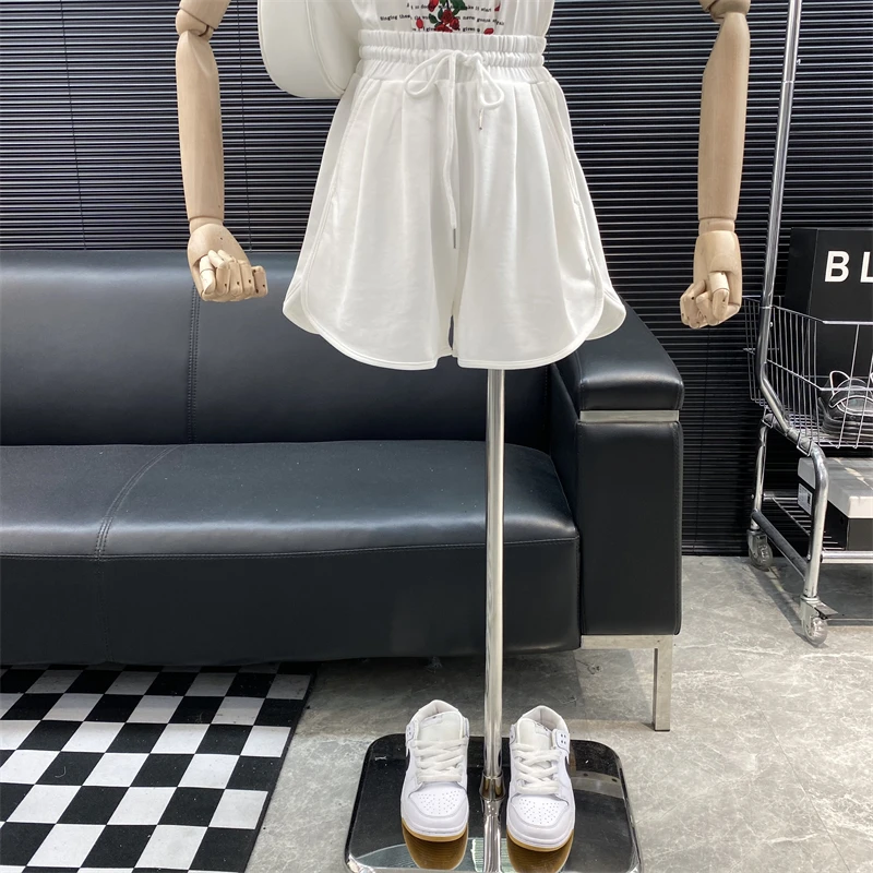 New 2022 Designer new style Famous brand Women little chap comfortable Versatile Casual short High waist Drawstring sport shorts