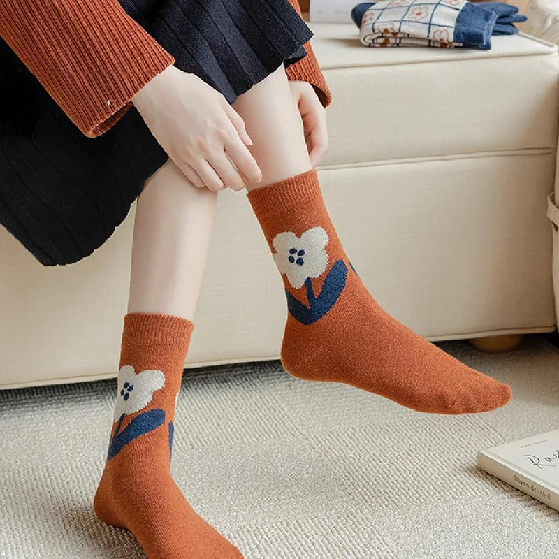 5 Paar gestrickte Damensocken im Retro-Stil mit Blumenmuster in Orange und Blau, lässige, weiche und bequeme Spitzensocken – Detail 6