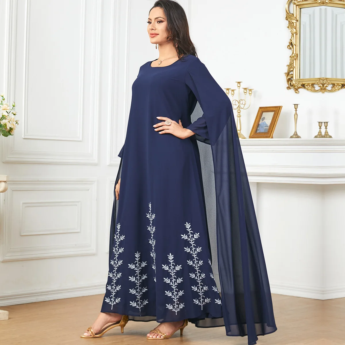 3916 Elegant Embroidered Long Dress,  Big Swing Shawl, Women's Muslim Robe Dress