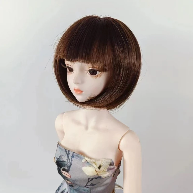 

Новинка 1/3, парик для куклы 60 см Bjd, короткие волосы с челкой, игрушки «сделай сам» для девочек, наряд, игровой домик, модные аксессуары для кукол, без куклы