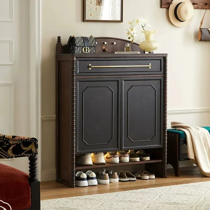 

French retro solid wood door shoe cabinet storage integrated against the wall into the home large-capacity locker retro shoe