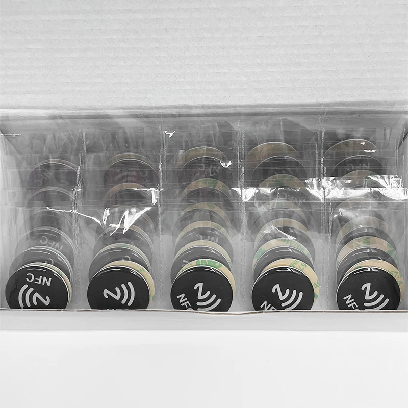10 pz Tag NFC Ntag 213 Chip 13.56 Mhz Leggibile Scrivibile Adesivi Tag Adesivo Del Telefono Biglietto Da Visita Digitale NFC Micro Tag
