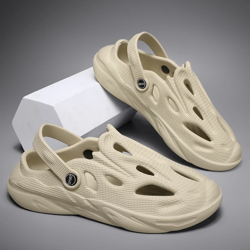 Sandal Pria Wanita Musim Panas Sandal Luar Ruangan Nyaman Sandal Pantai Bakiak Sandal Jepit Sepatu Kamar Mandi Slide Rumah Dalam Ruangan untuk Pria