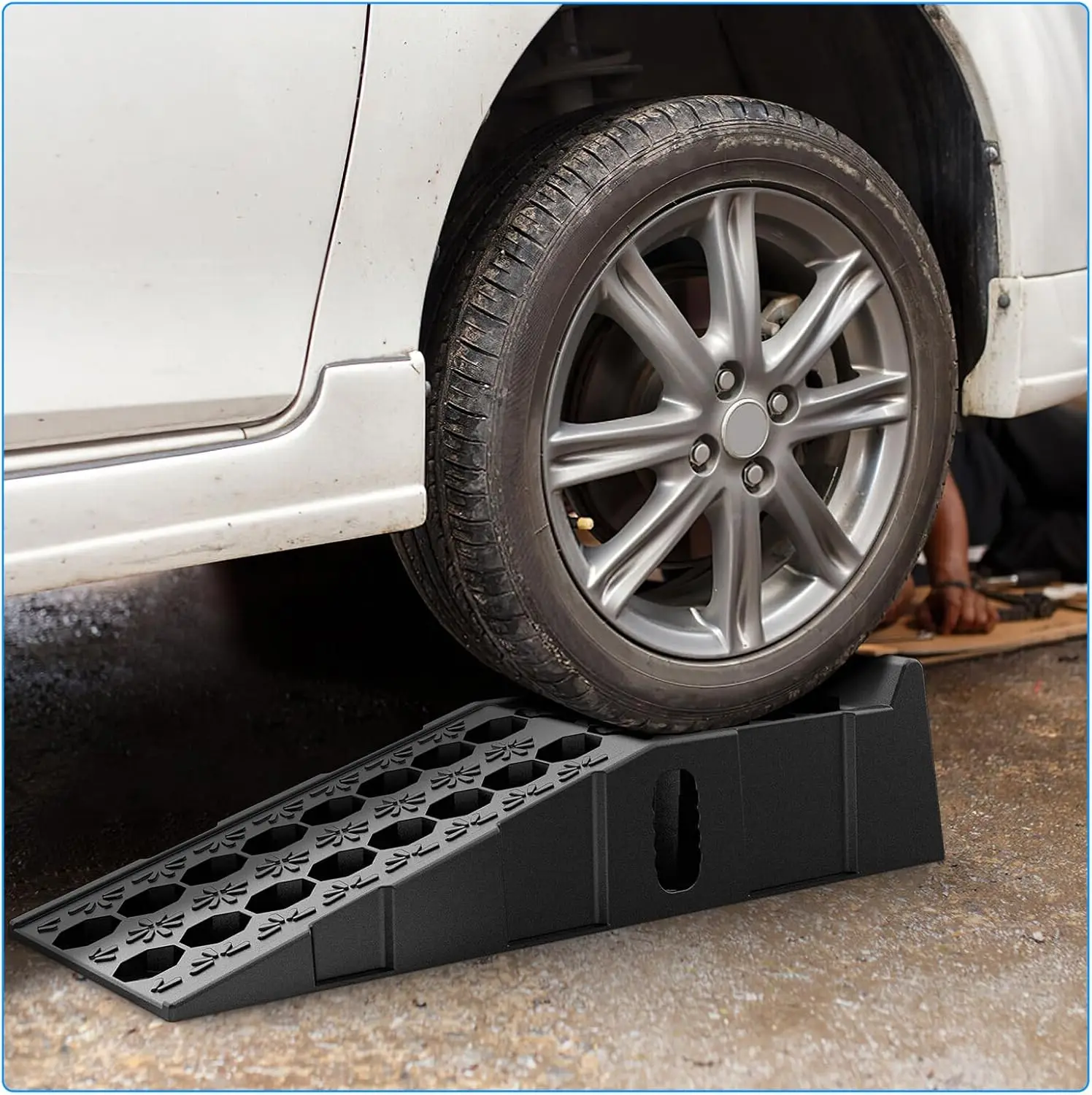 

Plastic Heavy Duty Portable Car Ramp for Oil Change