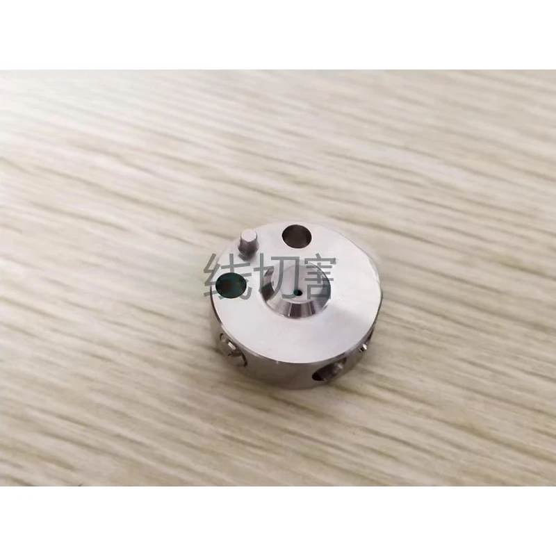 

EDM Parts 323.304.6 Lower Guide Housing 590323304 Diamond Wire Guide Base For Agie EDM Wire Cutting Machine