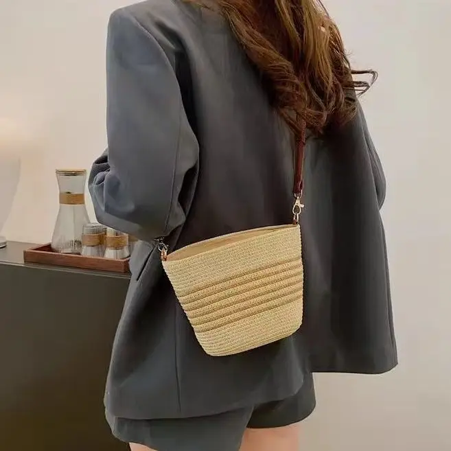 

Beach Holiday Style Fashion Set: Foldable Wide-Brimmed Straw Sun Hat and Large Capacity Tote Bag