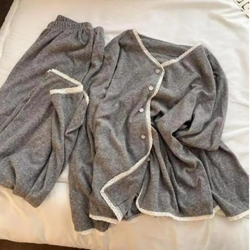 

Горячая одежда для отдыха для лесбиянок, осенне-зимний бархатный флис, корейская версия, свободный минималистичный комплект домашней одежды с героями мультфильмов, допамин, хит продаж