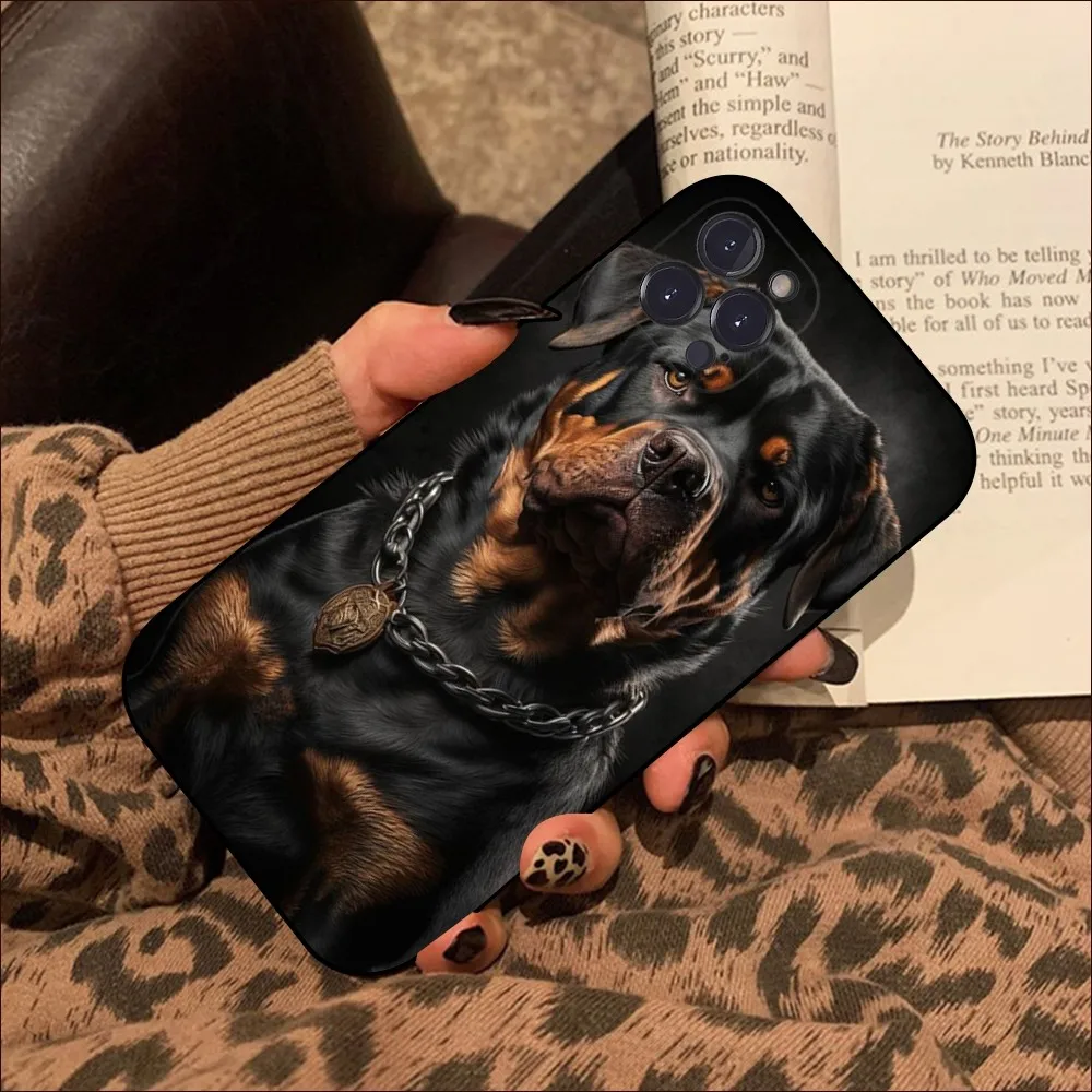 Rottweiler Animale Dog Phone Case For iPhone 15 14 11 12 13 Mini Pro XS Max Cover 6 7 8 Plus X XR SE 2020 Funda Shell