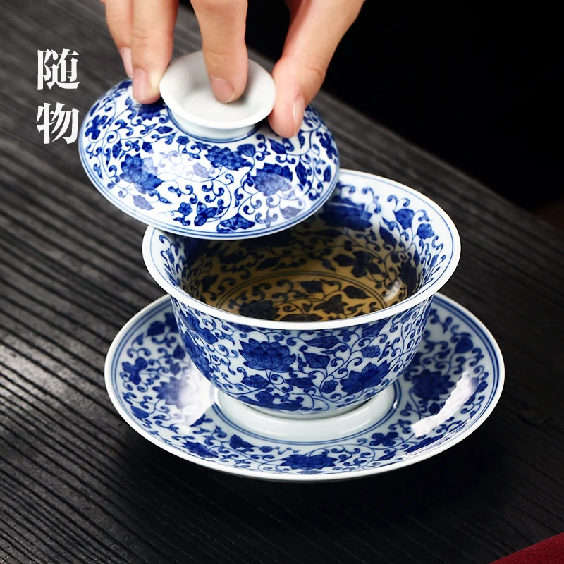 

Imitation Yongle Blue And White Porcelain Full Color Entangled Lotus Cover Chai Kiln Three Talents Tea Bowl, Pure Handmade