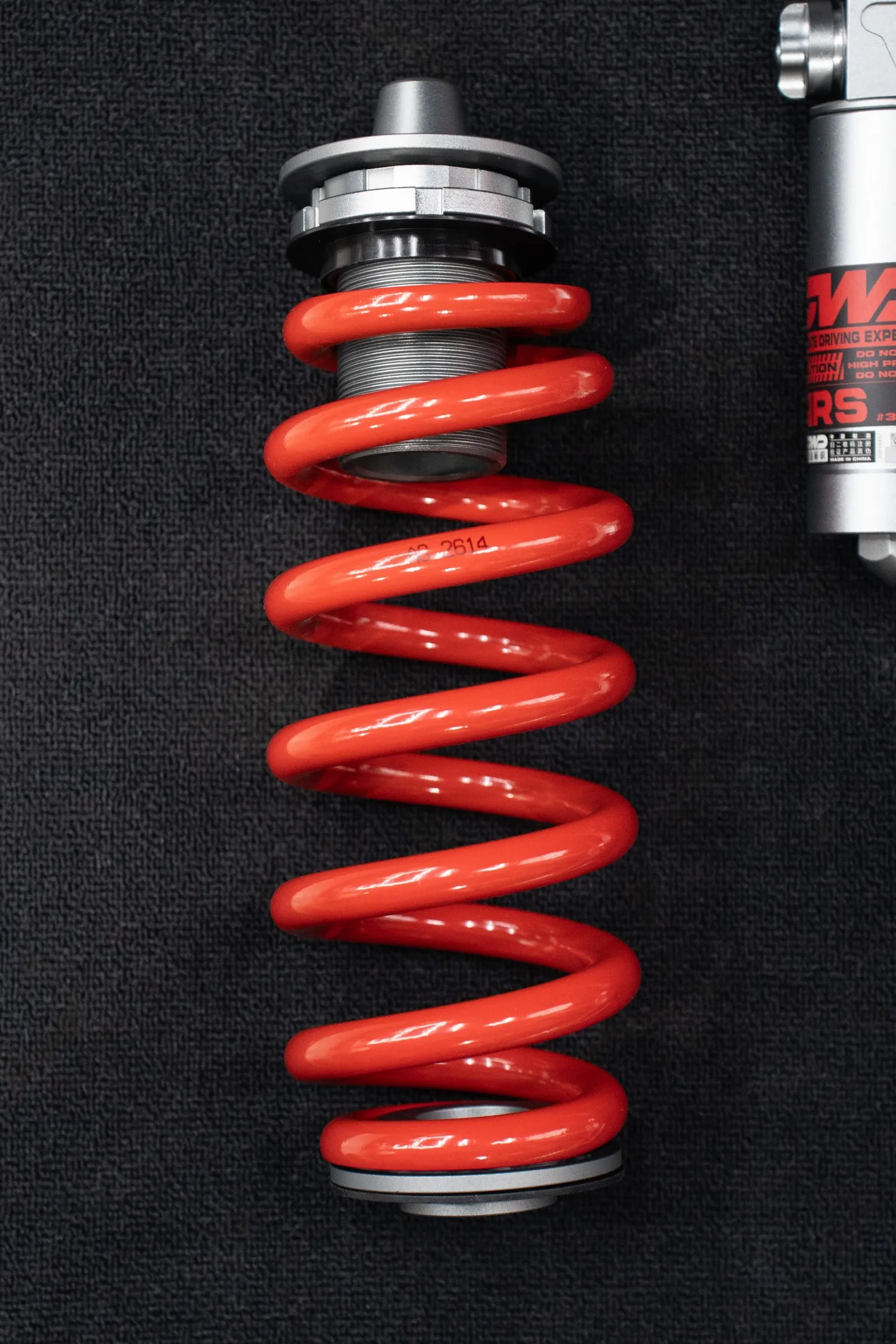 

Регулируемые койловеры DWD 2S-XMI001 2Way с регулировкой отскока и сжатия в резервуаре, запчасти для автомобилей Xiaomi SU7 2WD MS11 24+